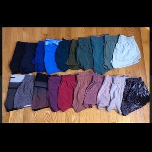IOS LULULEMON HOTTY HOT SHORTS